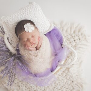 Baby wrapping (booking fee 20%)